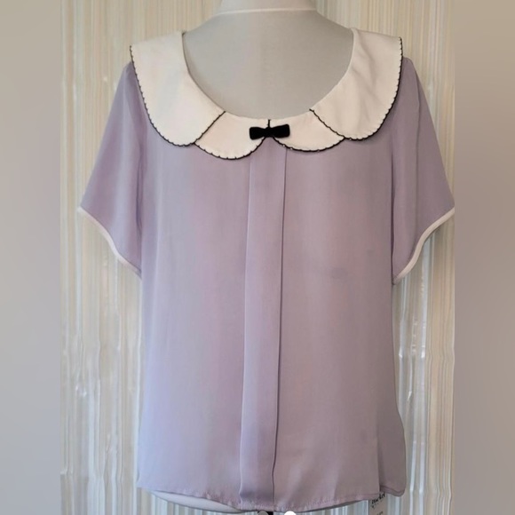 Peter Pan Collar Shirt - Picture 2 of 3